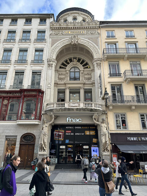 Lyon